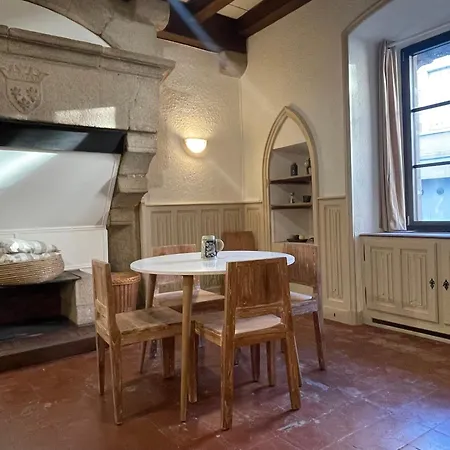 Le Logis De Sally Διαμέρισμα *